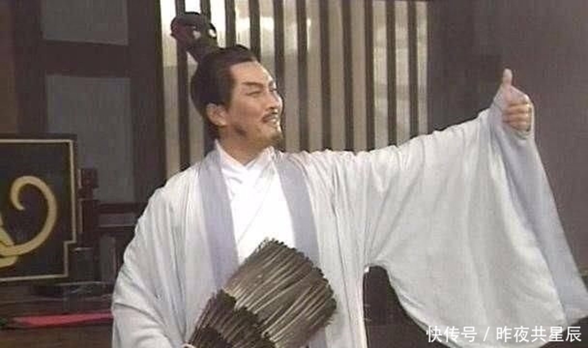 孔明服饰